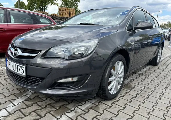 Opel Astra cena 28900 przebieg: 200000, rok produkcji 2014 z Sosnowiec małe 407